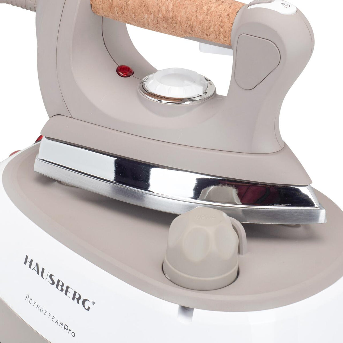 Statie de calcat cu abur HAUSBERG HB-7927RST, 2000-2400W, 60g/min, 0.5l, Termostat, Presiune 6 bar, Incalzire dubla, Rustic